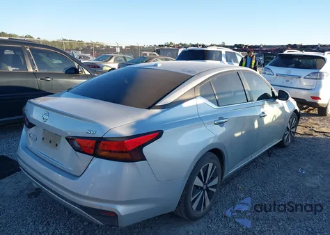 2021 Nissan Altima Sv Fwd z USA, uszkodzony, nr VIN 1N4BL4DV2MN410617